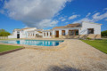 60-4432-5, Villa on large plot for sale in javea